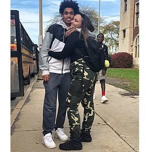 Meet your Posher, Melia